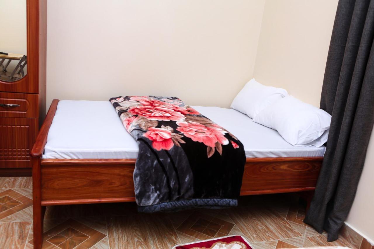 Chibuba Airport Accommodation Дар-эс-Саламе Экстерьер фото