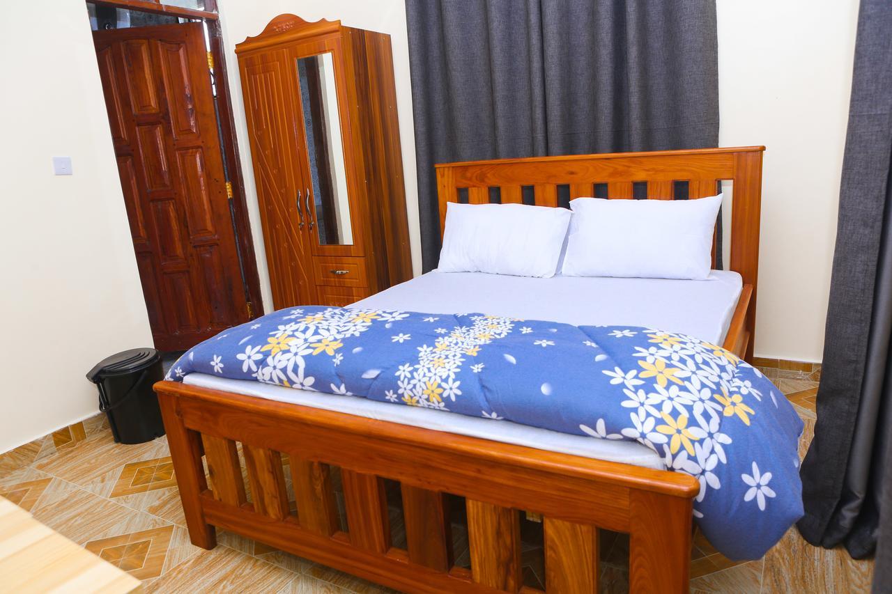 Chibuba Airport Accommodation Дар-эс-Саламе Экстерьер фото