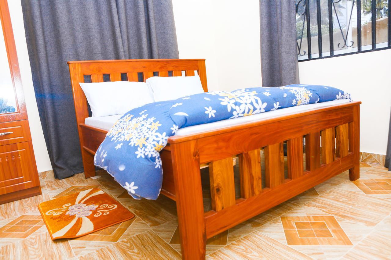 Chibuba Airport Accommodation Дар-эс-Саламе Экстерьер фото
